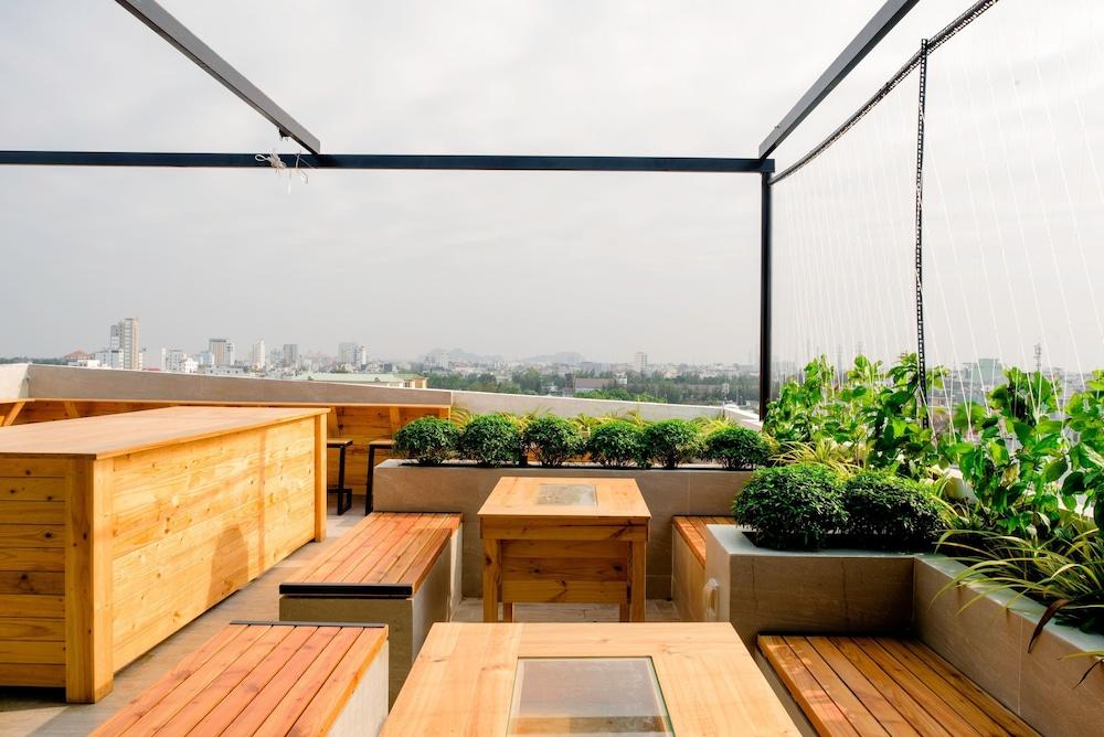 Hanami Hotel Danang Bagian luar foto