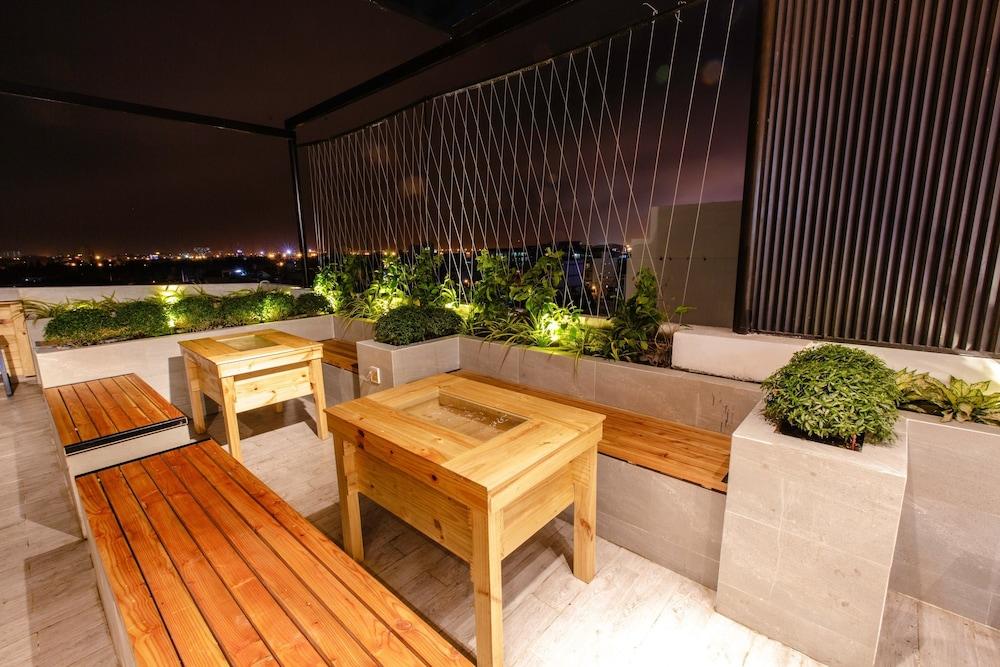 Hanami Hotel Danang Bagian luar foto